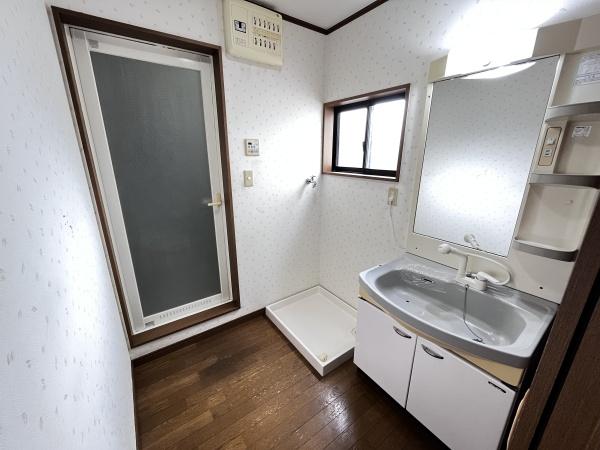 大東市氷野１丁目の中古一戸建て