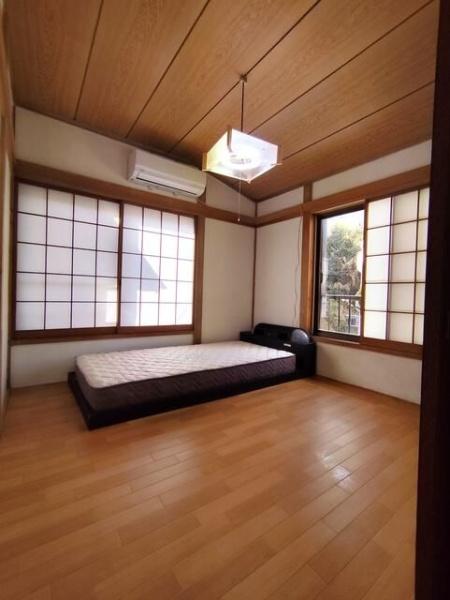 横浜市南区中里３丁目の中古一戸建