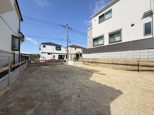 横浜市南区中里３丁目の新築一戸建