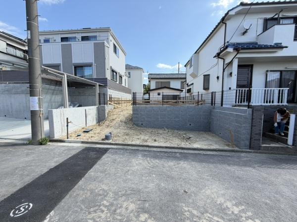 横浜市南区中里３丁目の新築一戸建
