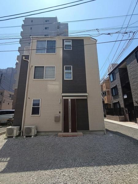 横浜市南区二葉町1丁目の中古一戸建