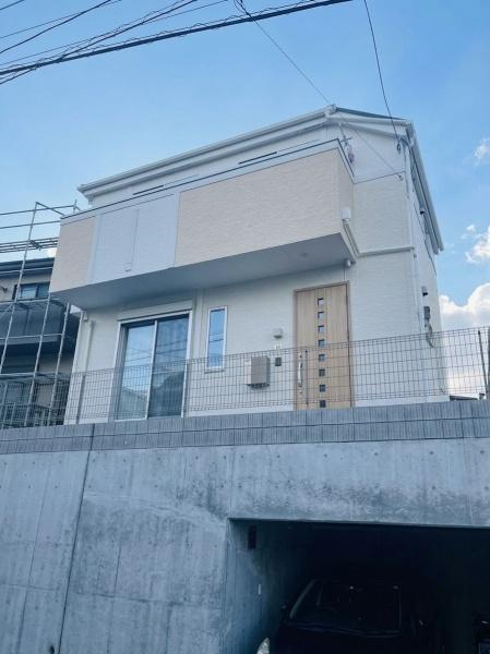 横浜市南区唐沢の中古一戸建