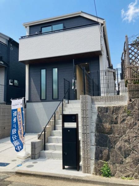 横浜市南区永田台の新築一戸建