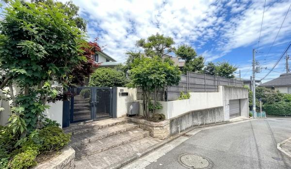 横浜市南区平楽の中古一戸建
