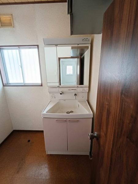 横浜市南区六ツ川１丁目の中古一戸建て