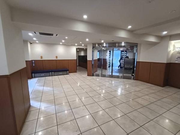 ライフレビュー横濱関内スクエア