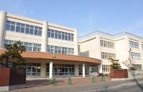 札幌市清田区平岡八条3丁目の中古一戸建て(札幌市立平岡小学校)