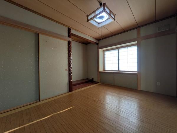 札幌市豊平区西岡二条１１丁目の中古一戸建
