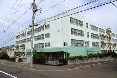 札幌市南区澄川六条５丁目の中古一戸建て(札幌市立澄川中学校)