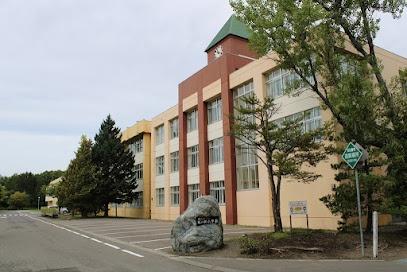 北広島市虹ヶ丘４丁目の中古一戸建て(北広島市立西の里小学校)