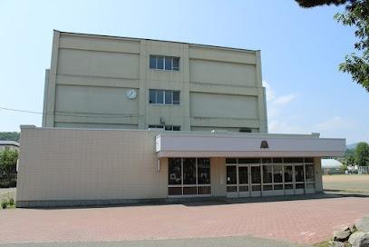 パレス藻南公園　南西・南東角住戸(札幌市立藻岩小学校)