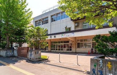 アルス麻生ステーションフロント　１０１平米　３面バルコニー(札幌市立和光小学校)