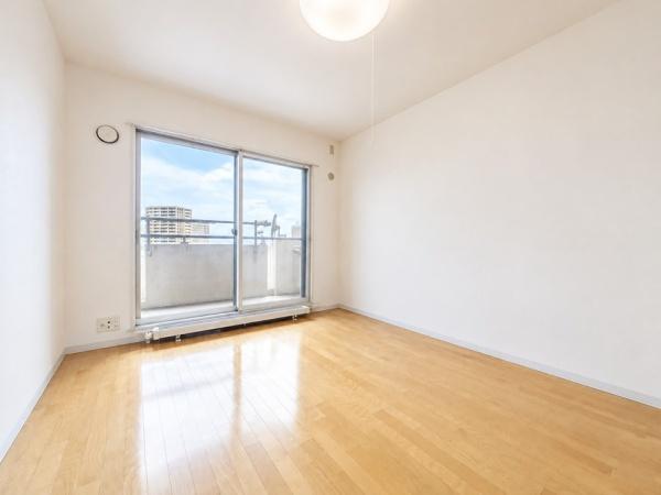 アルス麻生ステーションフロント　１０１平米　３面バルコニー