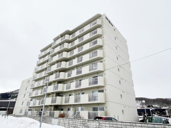 ロピア・エル富丘