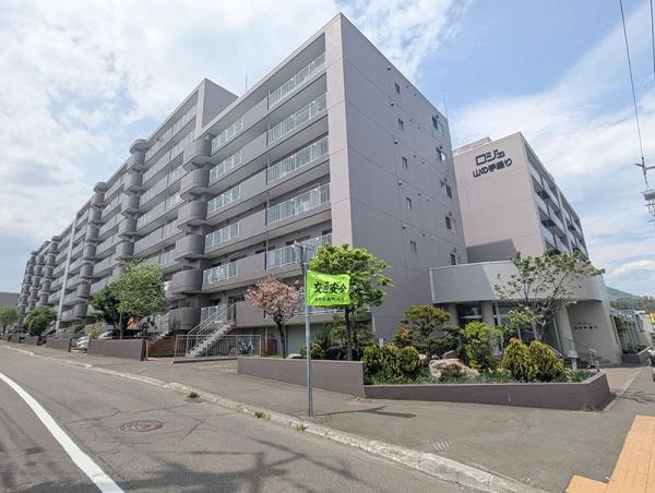 ロジェ山の手通り