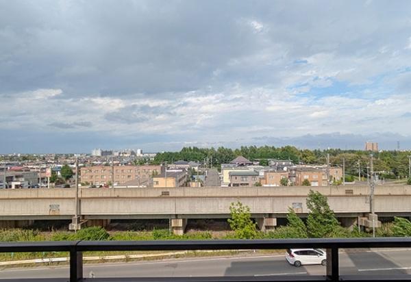 スクエアガーデン稲積公園