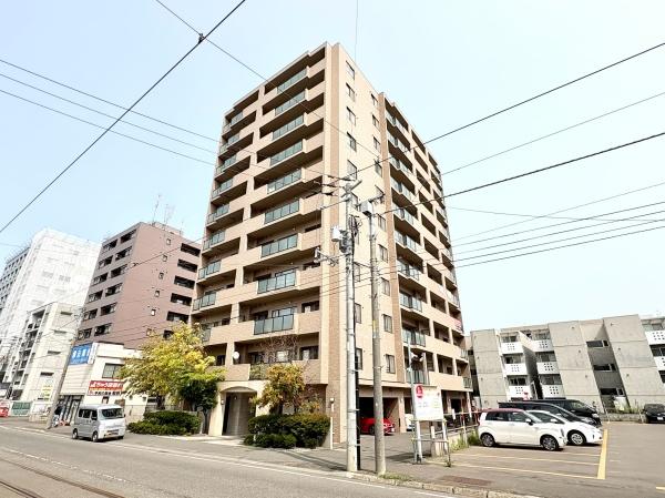 ファミール山鼻南15条