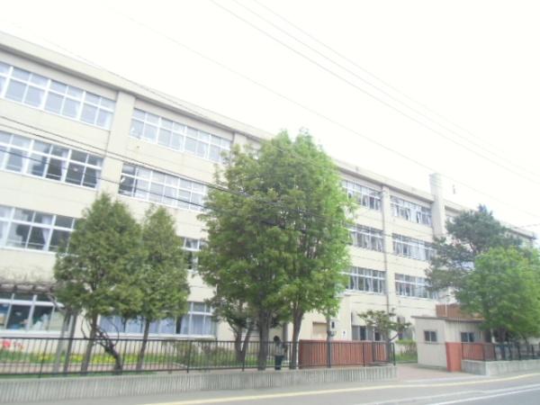 グリーンヴィラ琴似Ａ棟(札幌市立陵北中学校)