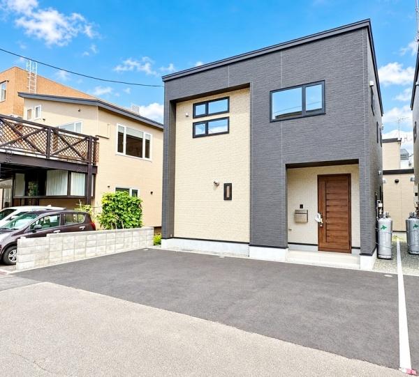 札幌市西区八軒九条東４丁目の新築一戸建