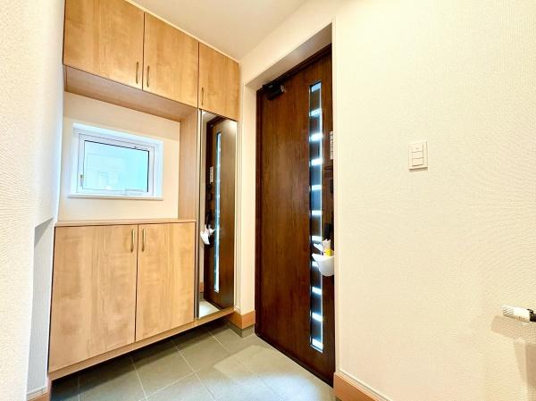 札幌市西区八軒九条東４丁目の新築一戸建