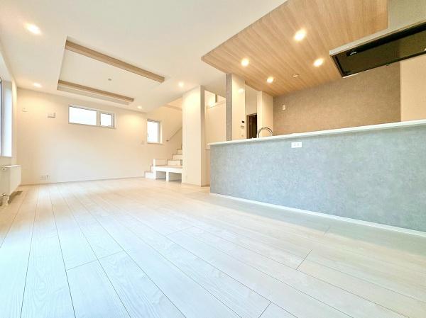 札幌市西区八軒九条東４丁目の新築一戸建