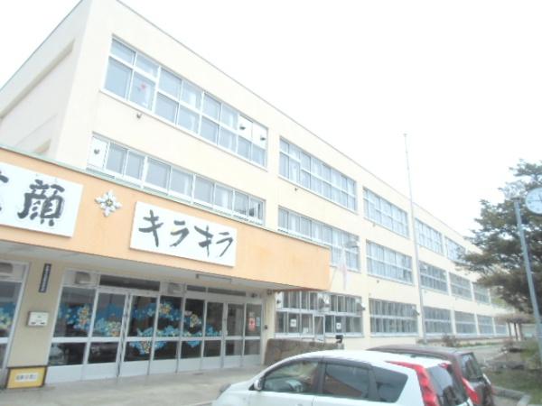 ラポール二十四軒1号棟(札幌市立二十四軒小学校)