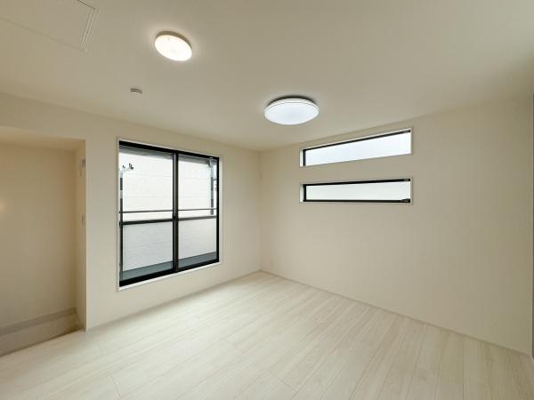 多摩市一ノ宮４丁目　３号棟