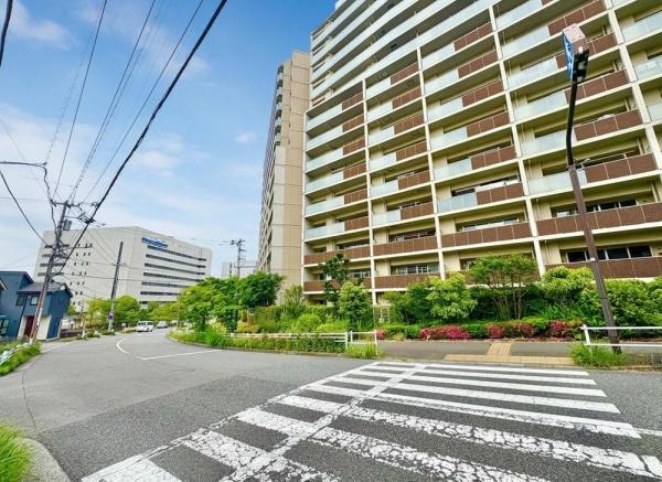 ジオ多摩センター