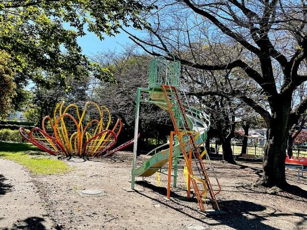 オリエント聖蹟桜ヶ丘ハウス(並木公園)