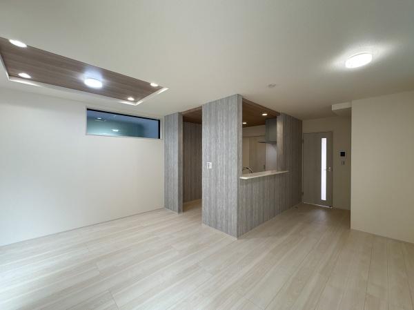 府中市幸町２丁目　２号棟