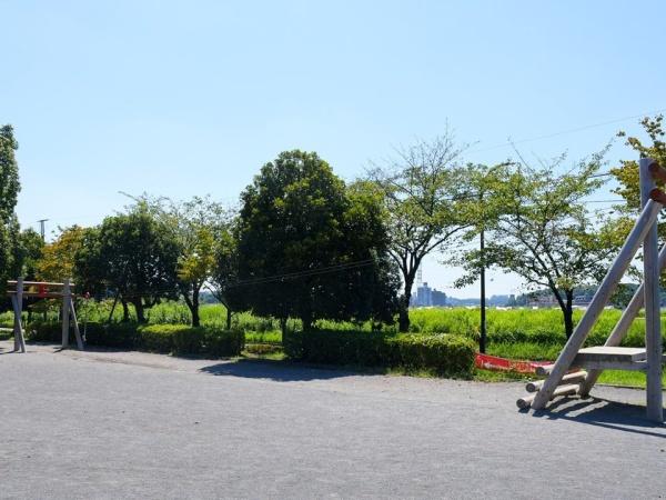 府中市四谷３丁目(西府緑地)