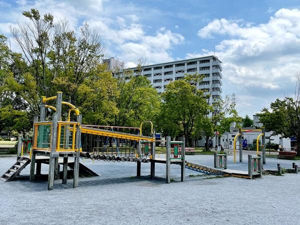 タウンハウス永山５-３４-２１号棟(永山南公園)