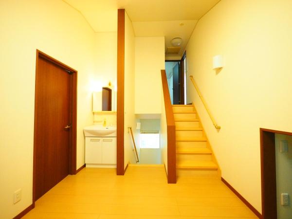 多摩市豊ヶ丘４丁目の中古一戸建て