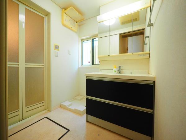 多摩市豊ヶ丘４丁目の中古一戸建て