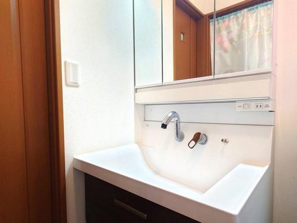 調布市布田２丁目の中古一戸建て