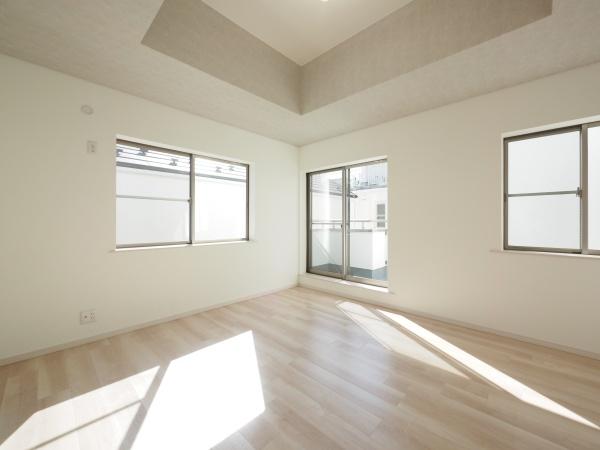 府中市紅葉丘２丁目の中古一戸建て