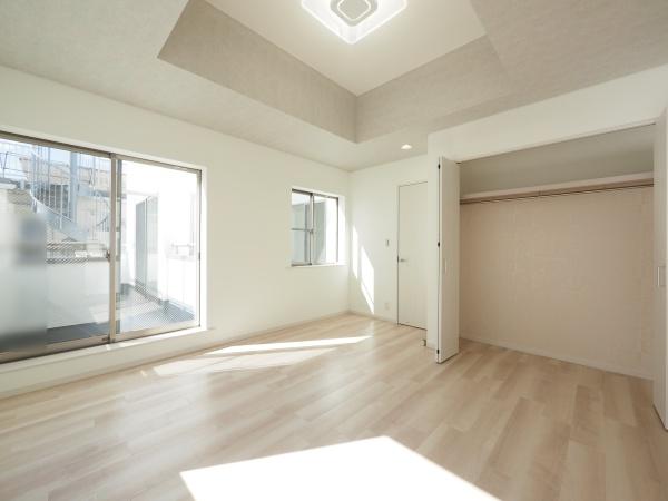 府中市紅葉丘２丁目の中古一戸建て