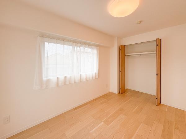 ダイアパレスリバーサイド府中是政(洋室)