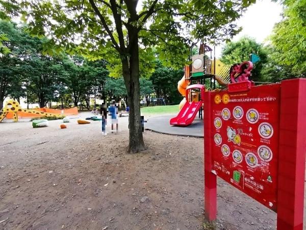 エルフォレストガーデンウィングD棟(府中の森公園)