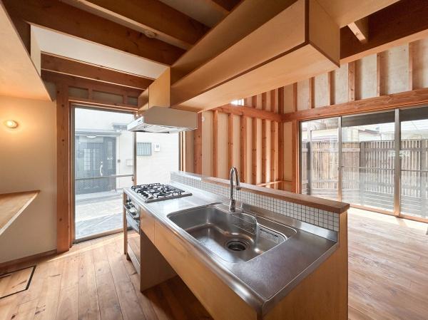 川崎市多摩区菅城下の中古一戸建て