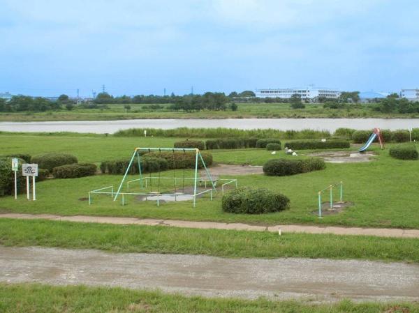 多摩市一ノ宮1丁目(一ノ宮公園)