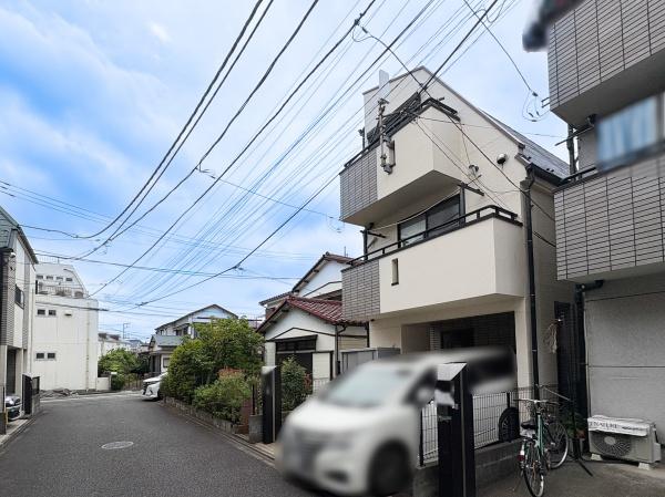 稲城市東長沼