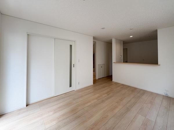 府中市白糸台６丁目　２号棟