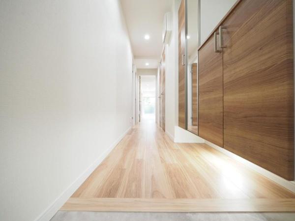 コープ府中武蔵野台 1号棟(玄関)