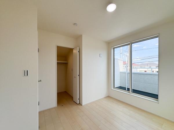 府中市四谷３丁目　１号棟