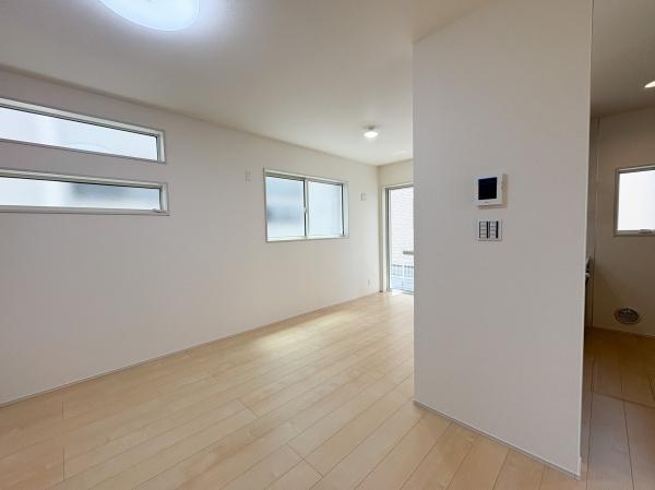 府中市四谷３丁目　１号棟