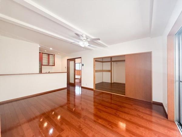 狛江市中和泉３丁目の中古一戸建て