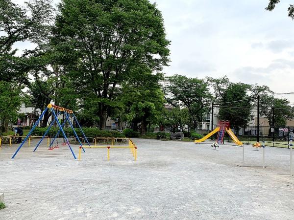 府中市小柳町4丁目(小柳公園)