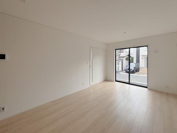 府中市南町３丁目　２号棟