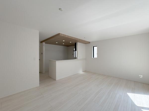 府中市小柳町４丁目　１号棟